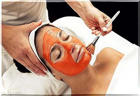 Beauty treatments with tomato mask