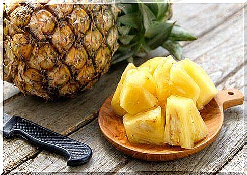 Use pineapple to tackle premenstrual syndrome