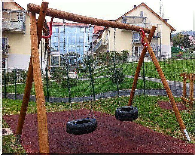 A swing of old tires 