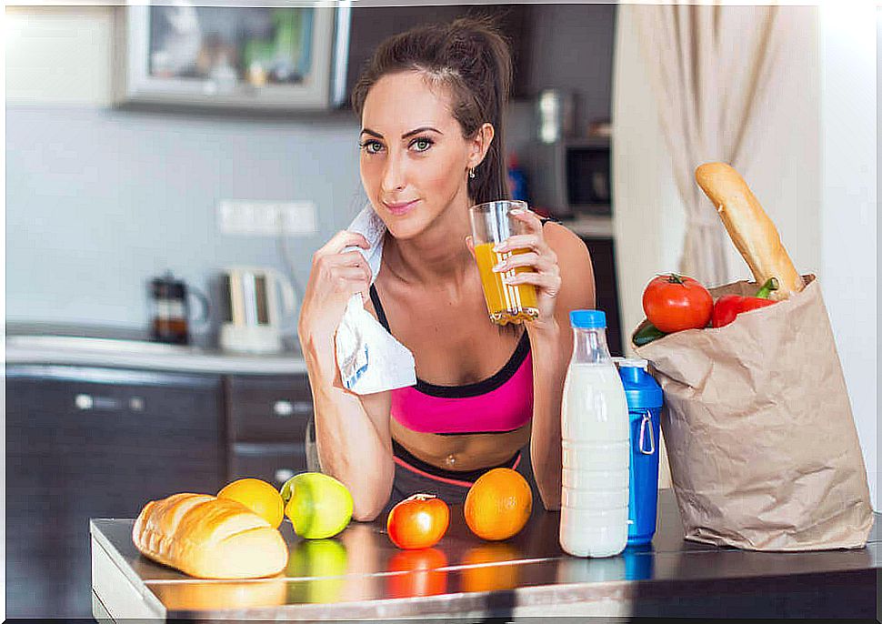 Sportswoman eats healthy foods