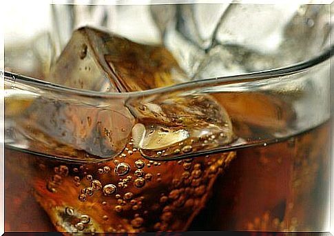 Diet soda can make belly fat worse