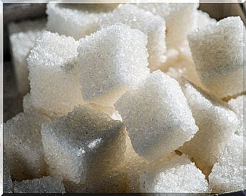 White lumps of sugar