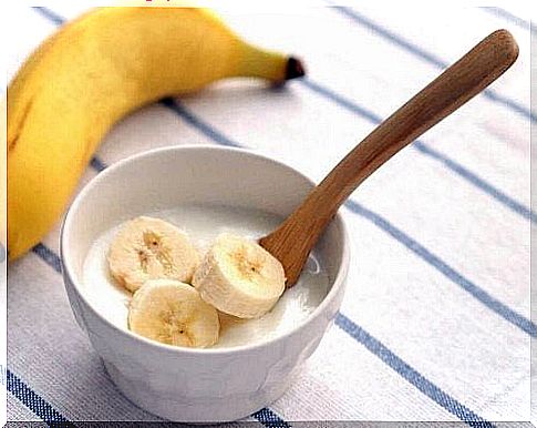 Banana and yogurt