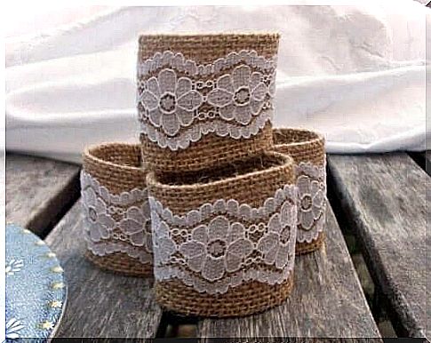 Use burlap or leather to make your napkin rings