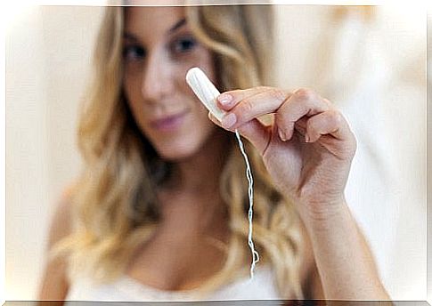 Tampon with model