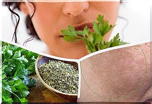 Treat facial blemishes with parsley